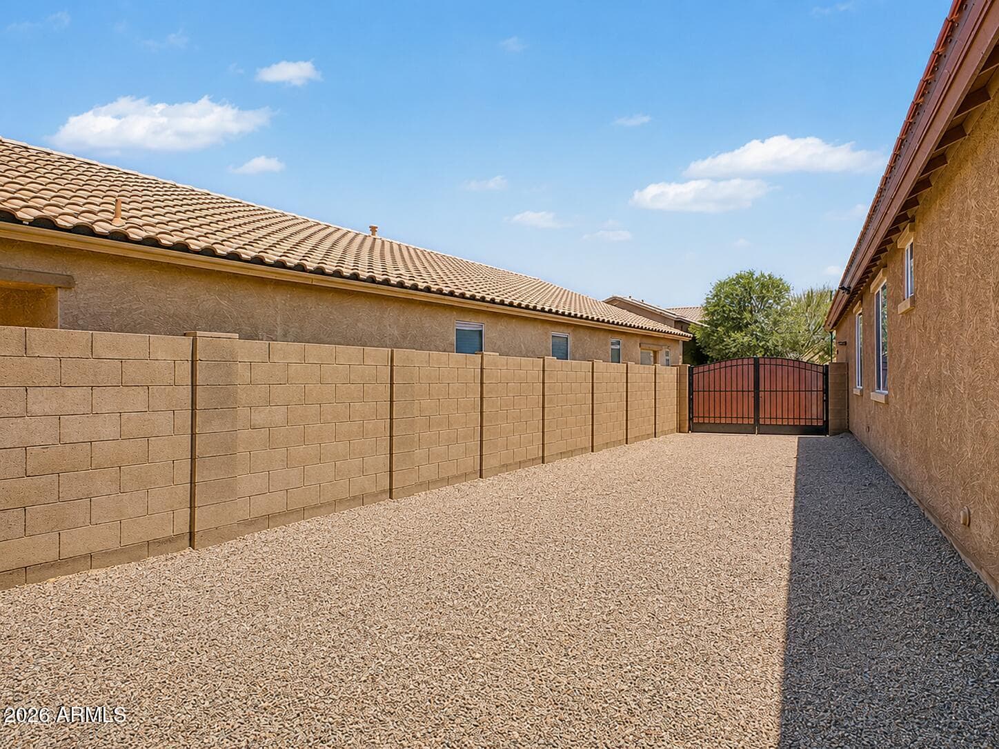 42050 W RAMONA Street, Maricopa, AZ 85138 — photo 10 of 59