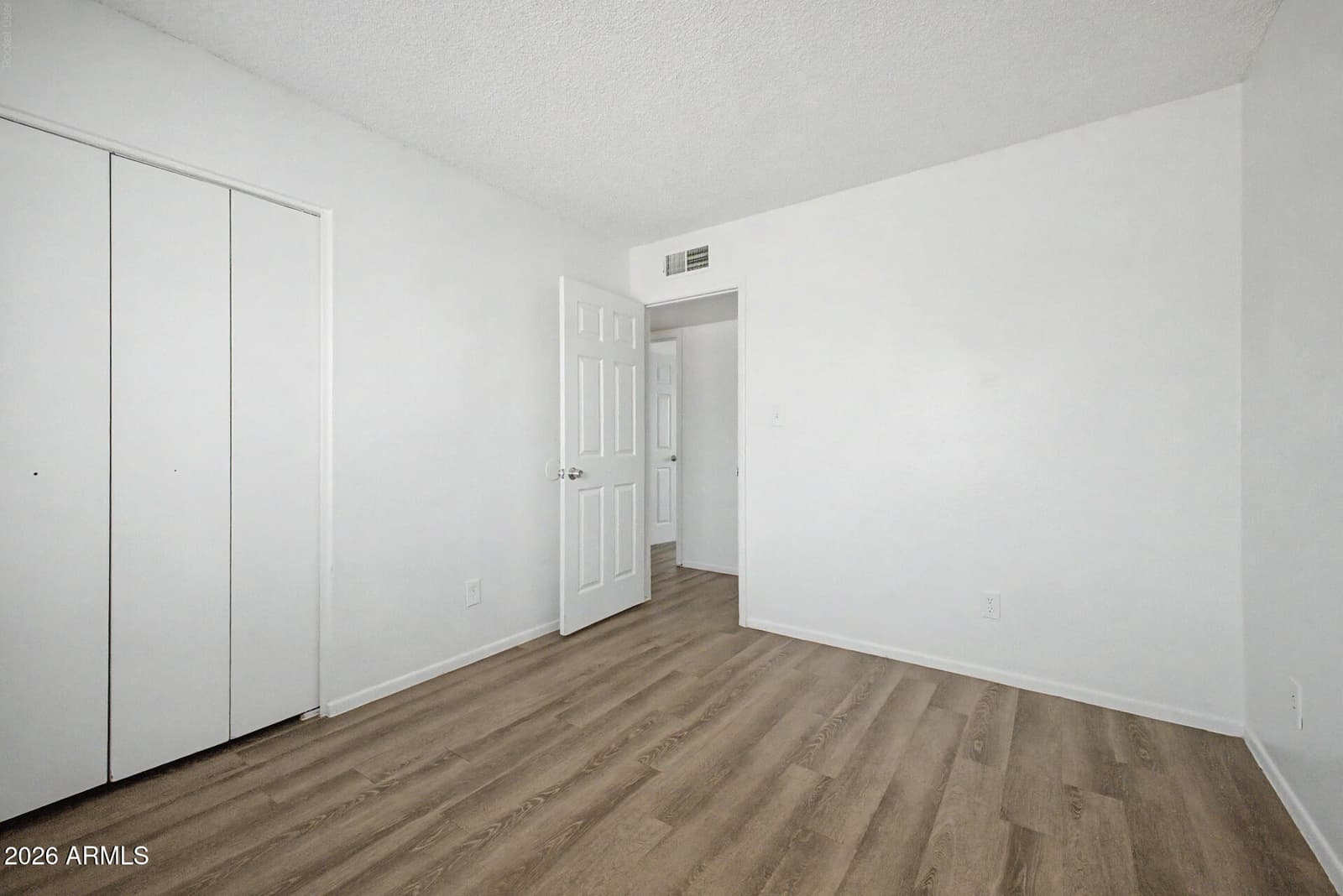 7506 W TURNEY Avenue, Phoenix, AZ 85033 — photo 21 of 27