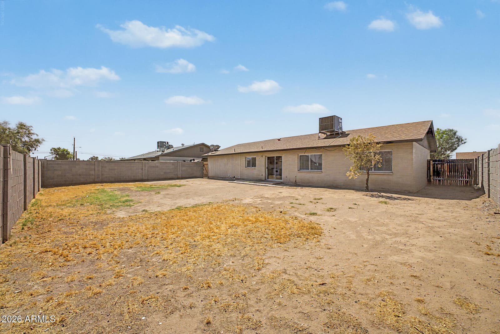 7506 W TURNEY Avenue, Phoenix, AZ 85033 — photo 26 of 27