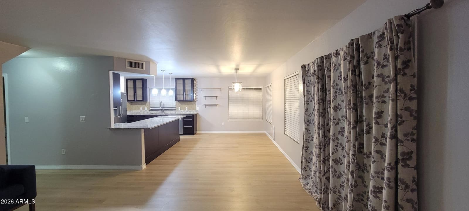 6834 S 40TH Lane, Phoenix, AZ 85041 — photo 8 of 17