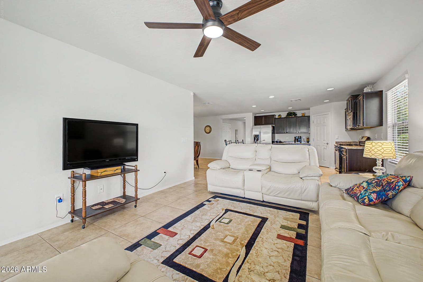 2315 N DAISY Drive, Florence, AZ 85132 — photo 10 of 44