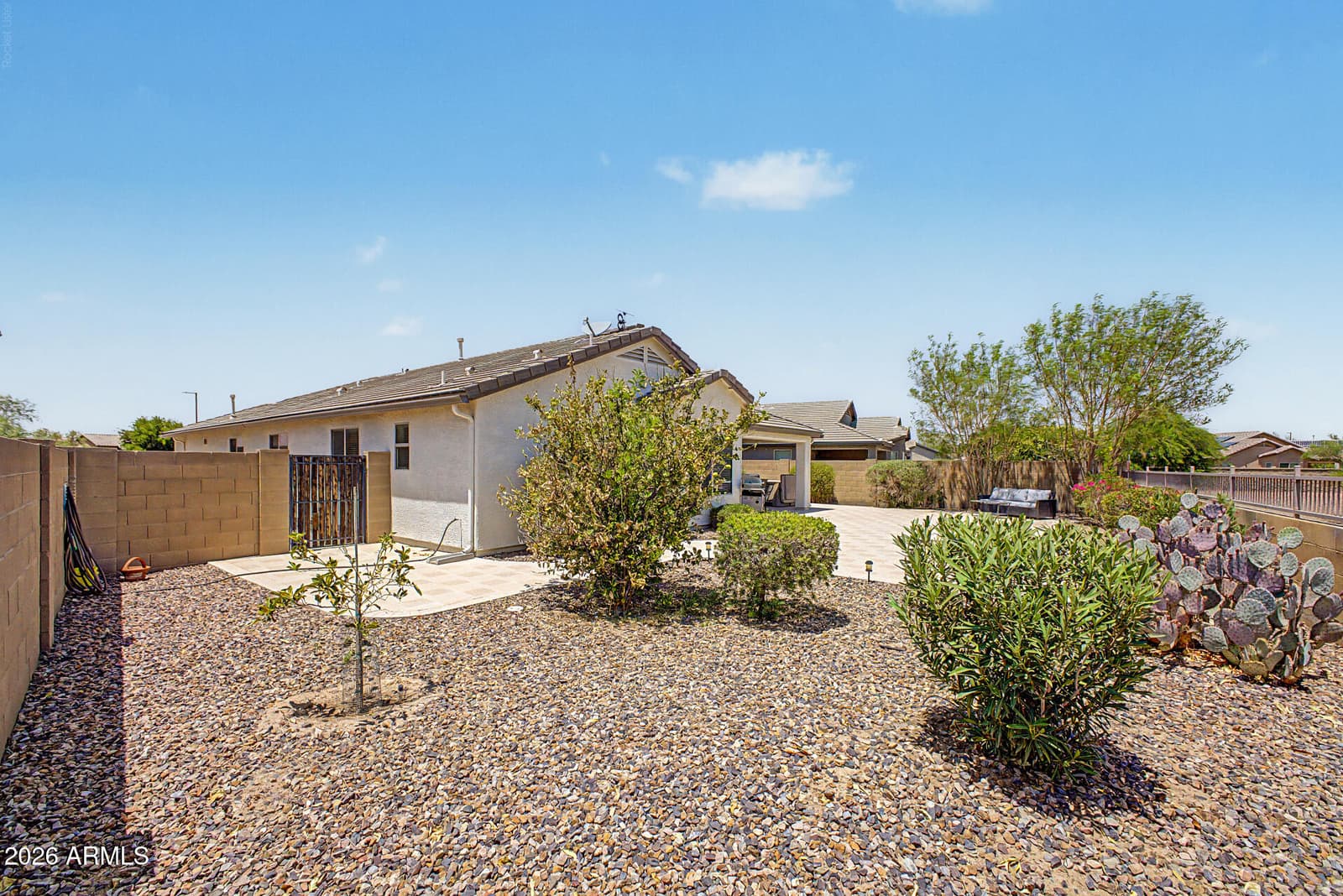 2315 N DAISY Drive, Florence, AZ 85132 — photo 28 of 44