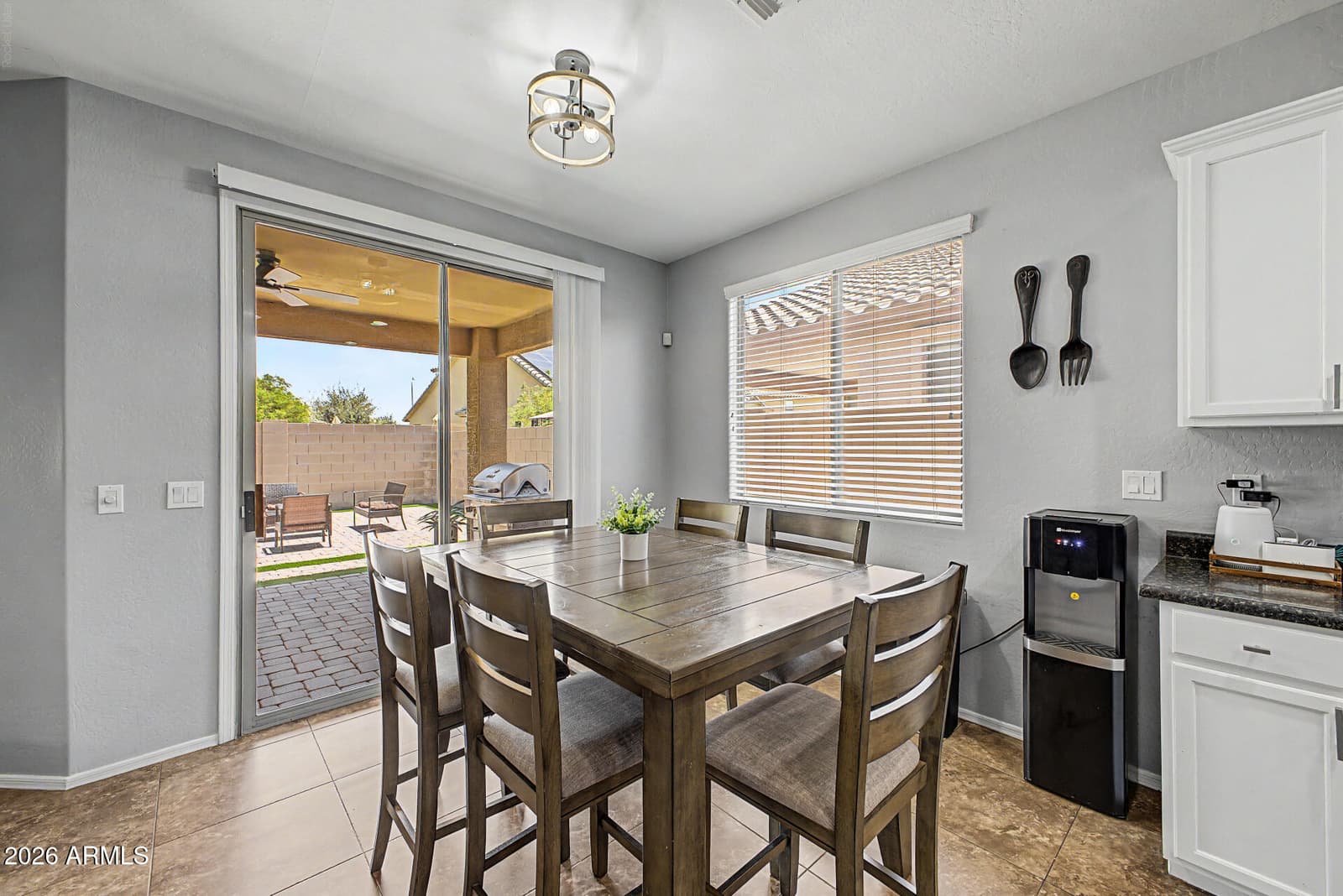 3323 S 90TH Lane, Tolleson, AZ 85353 — photo 10 of 38