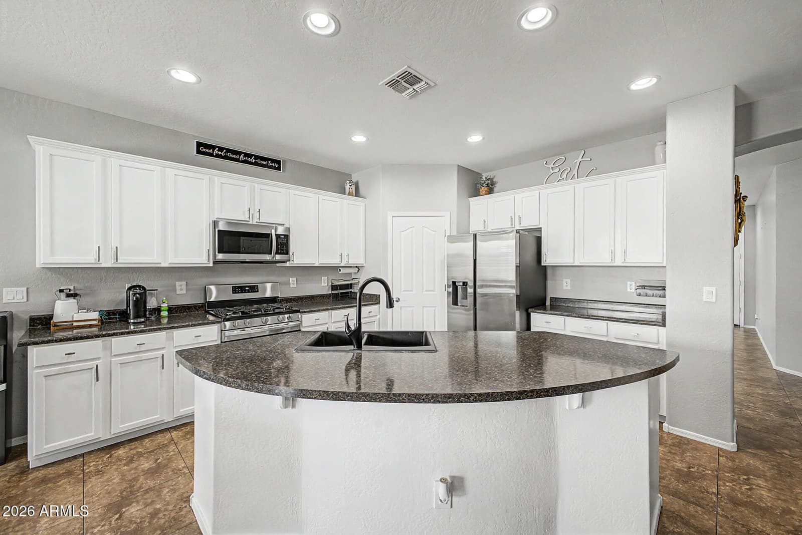 3323 S 90TH Lane, Tolleson, AZ 85353 — photo 13 of 38