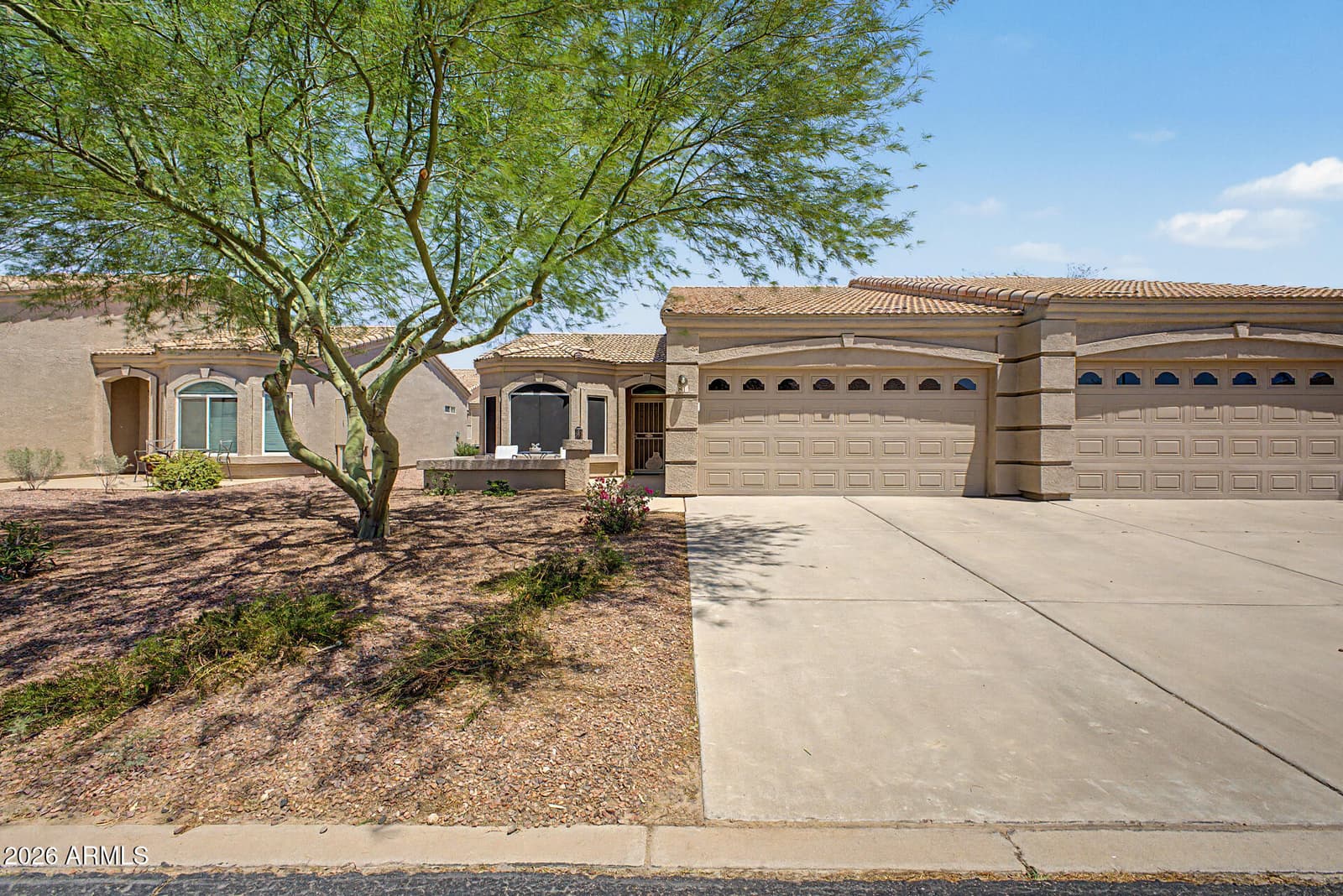 2101 S YELLOW WOOD 81, Mesa, AZ 85209 — photo 1 of 35