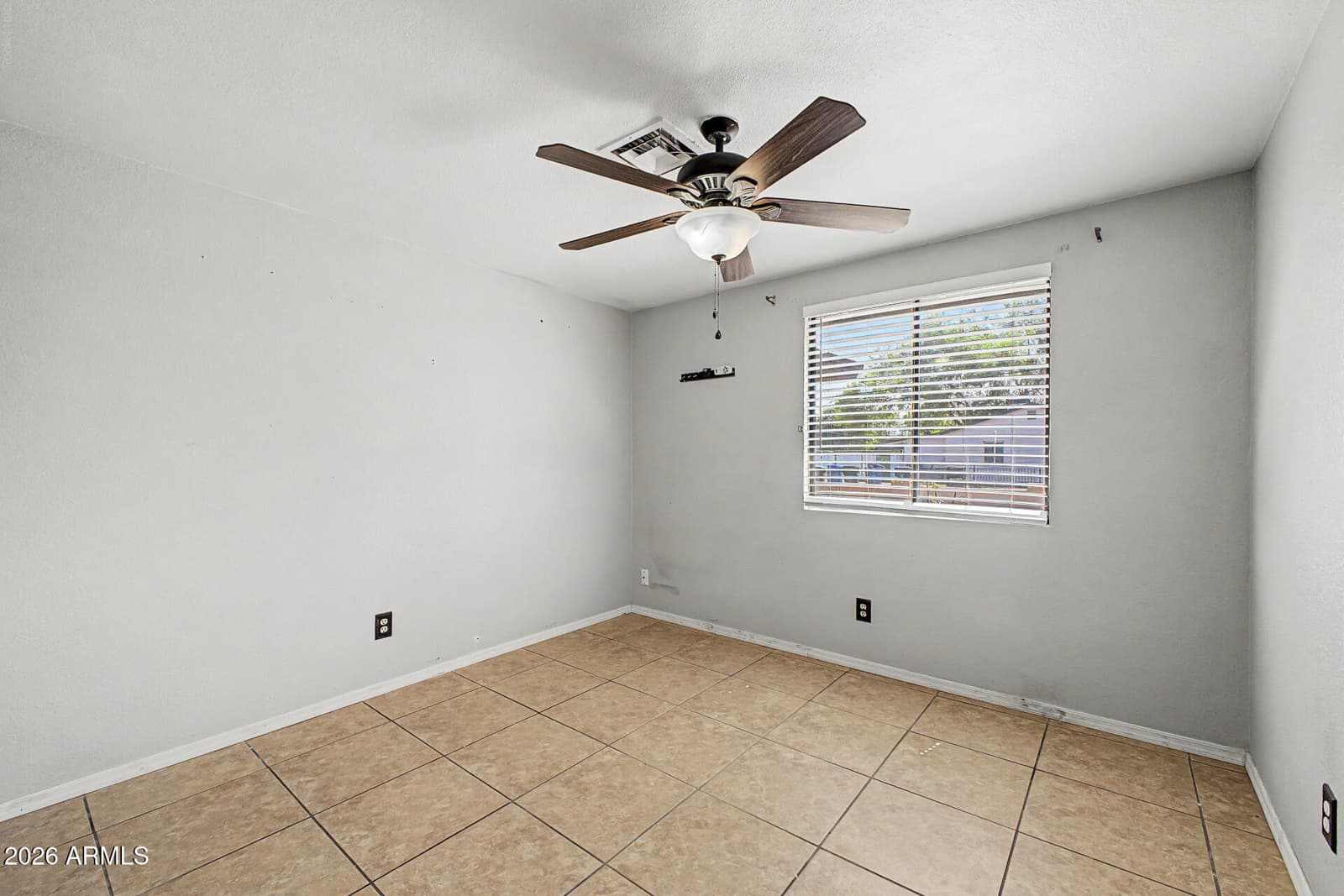 1902 N 41ST Avenue, Phoenix, AZ 85009 — photo 20 of 34