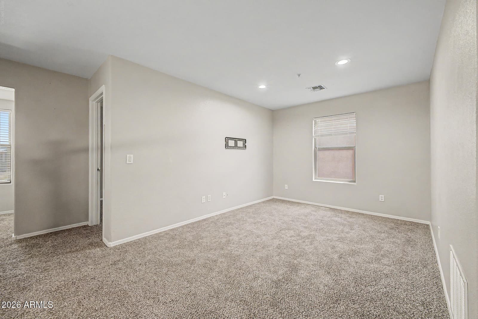 17373 N 185TH Drive, Surprise, AZ 85374 — photo 17 of 36