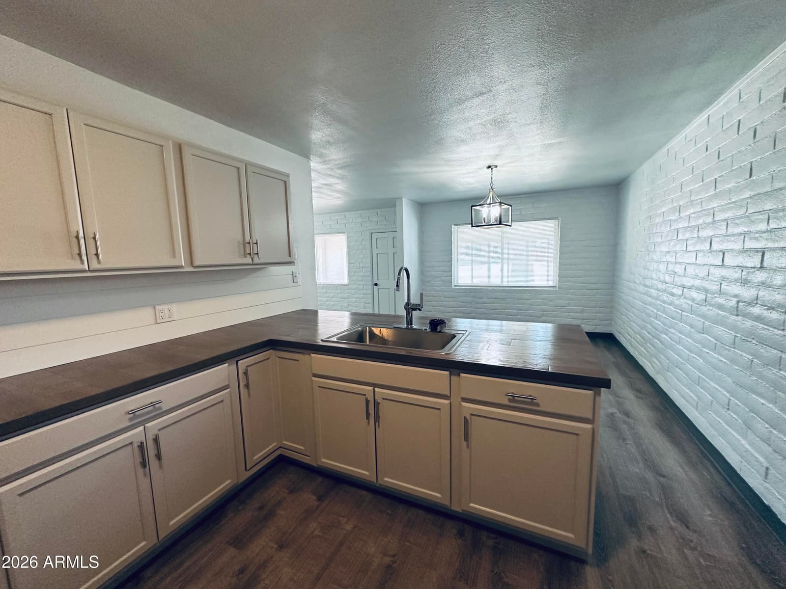 330 W 5TH Street, Ajo, AZ 85321 — photo 3 of 12