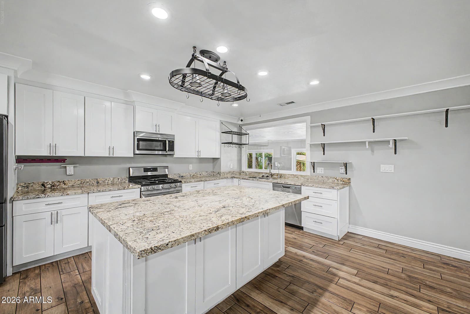 3710 E ARBOR Circle, Mesa, AZ 85206 — photo 12 of 50