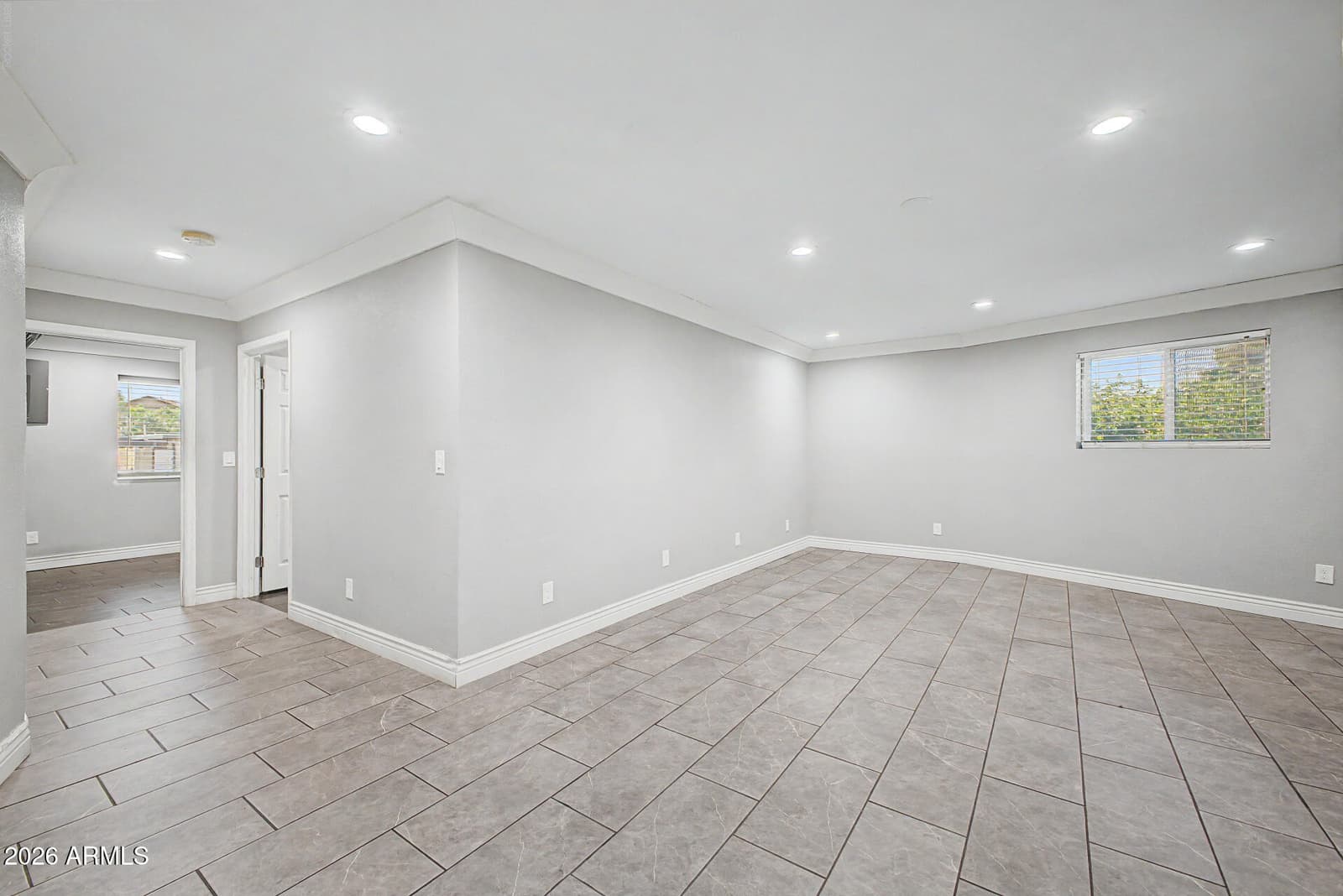 3710 E ARBOR Circle, Mesa, AZ 85206 — photo 16 of 50