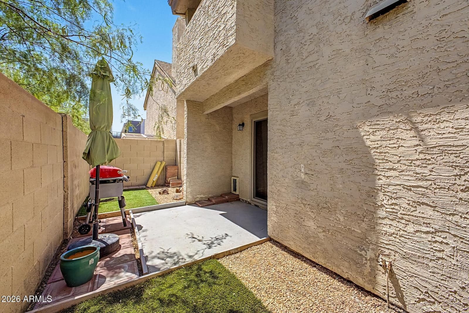 4240 N LONGVIEW Avenue 9, Phoenix, AZ 85014 — photo 15 of 18