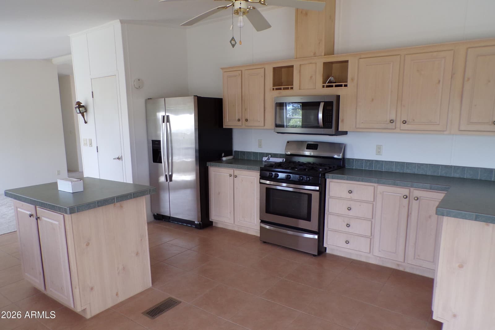4619 N LOOKOUT CANYON Road, Kingman, AZ 86401 — photo 47 of 66