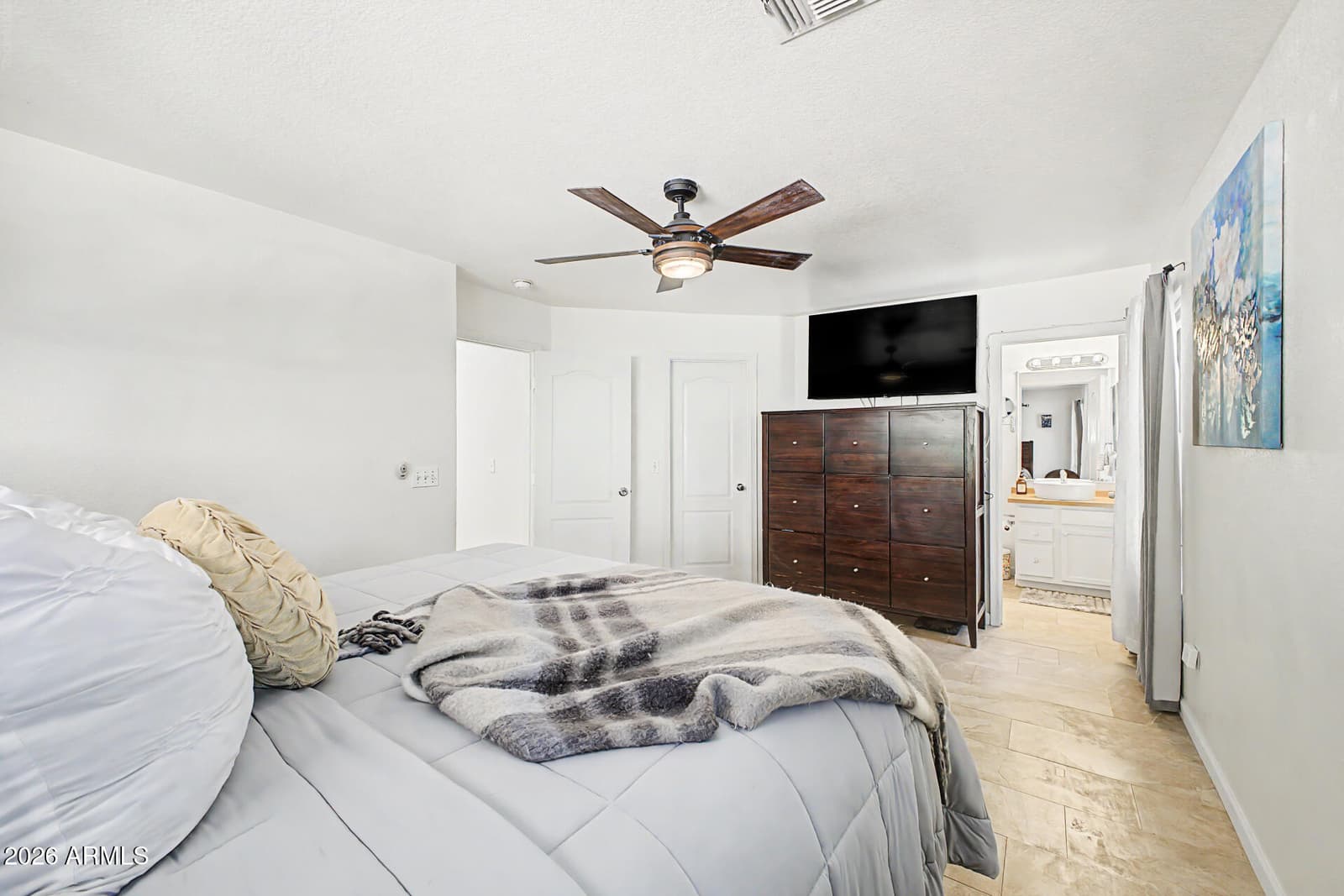 2370 E PEACH TREE Drive, Chandler, AZ 85249 — photo 11 of 21