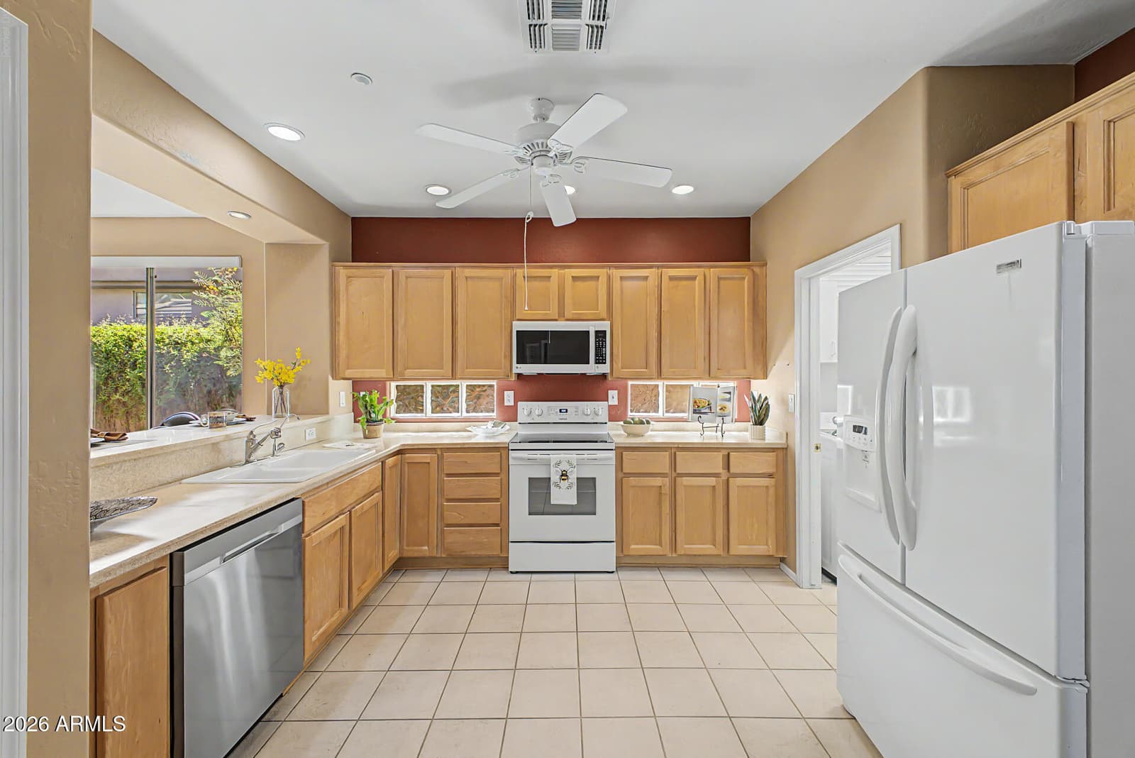 41433 N FAIRGREEN Way N, Anthem, AZ 85086 — photo 9 of 35