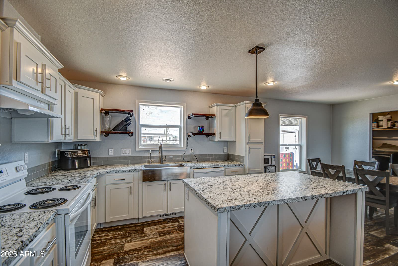 22640 E DARLENE Drive, Florence, AZ 85132 — photo 1 of 39