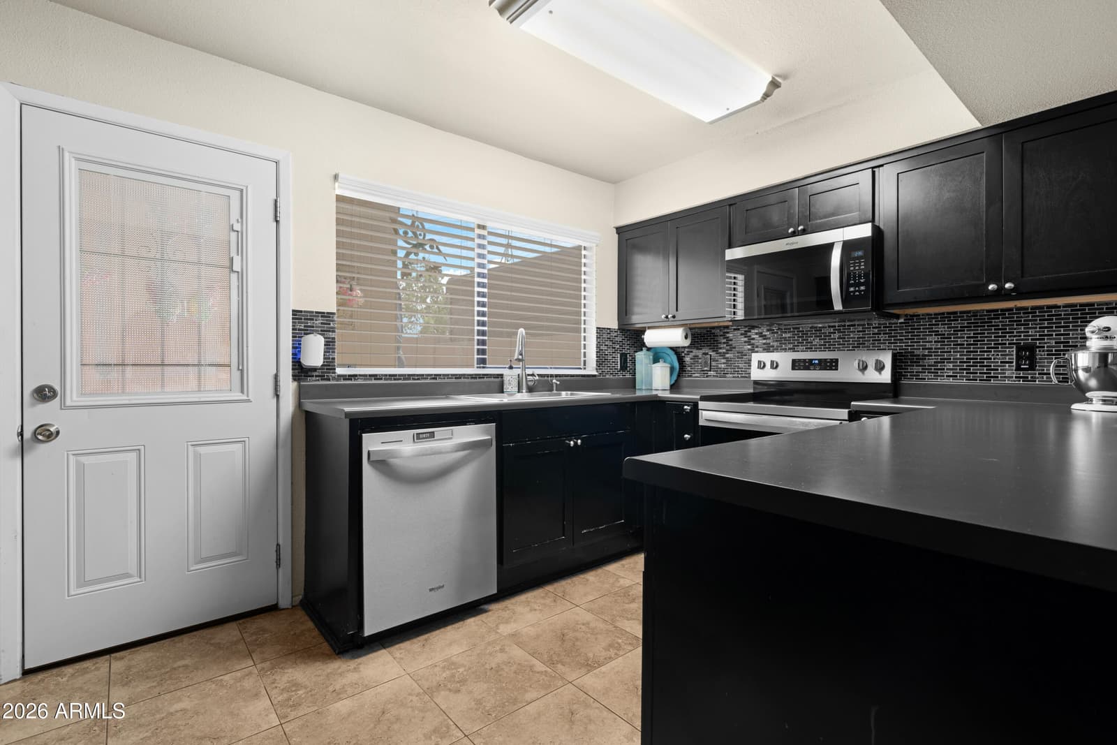 1651 W PERALTA Avenue, Mesa, AZ 85202 — photo 13 of 35