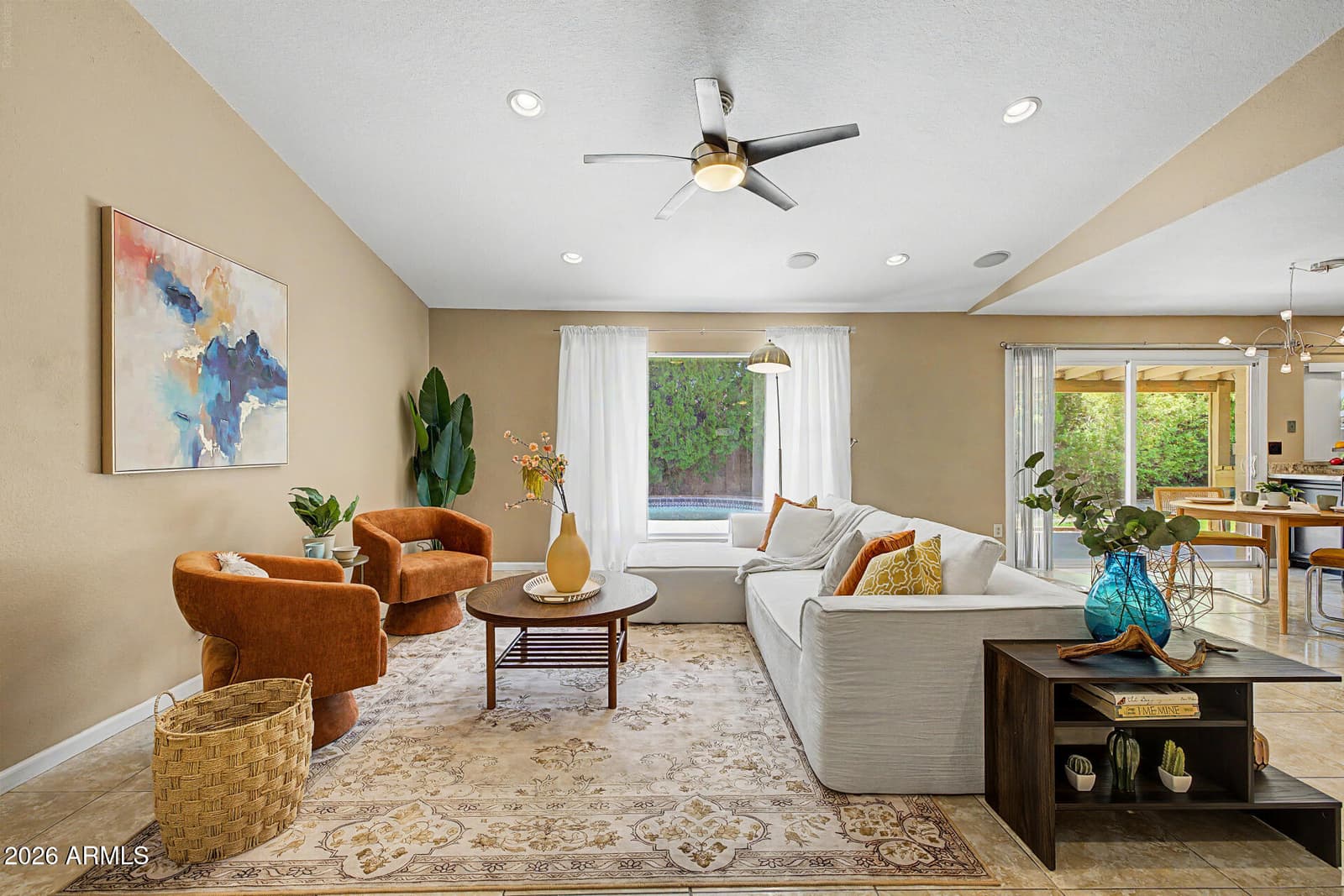 3745 W WILLOW Avenue, Phoenix, AZ 85029 — photo 3 of 38