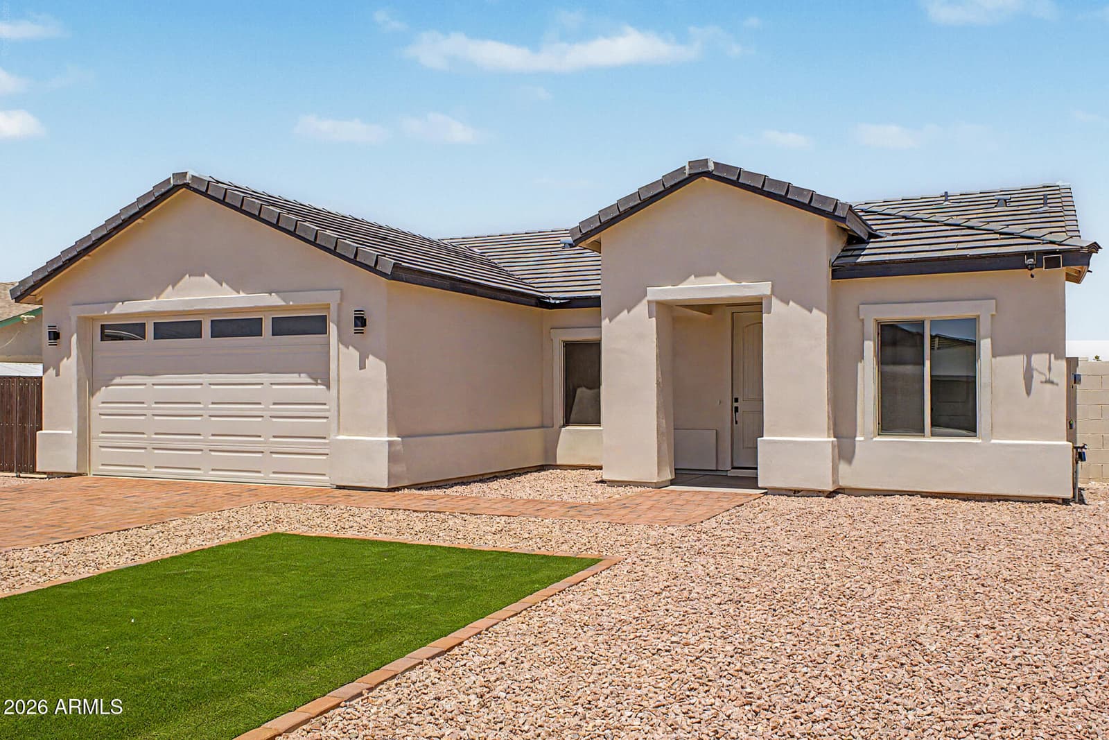 9540 W KRAMER Lane, Arizona City, AZ 85123 — photo 5 of 33