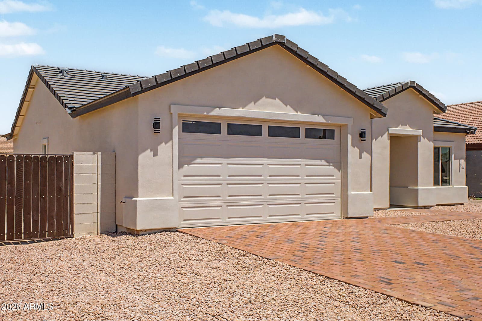 9540 W KRAMER Lane, Arizona City, AZ 85123 — photo 7 of 33