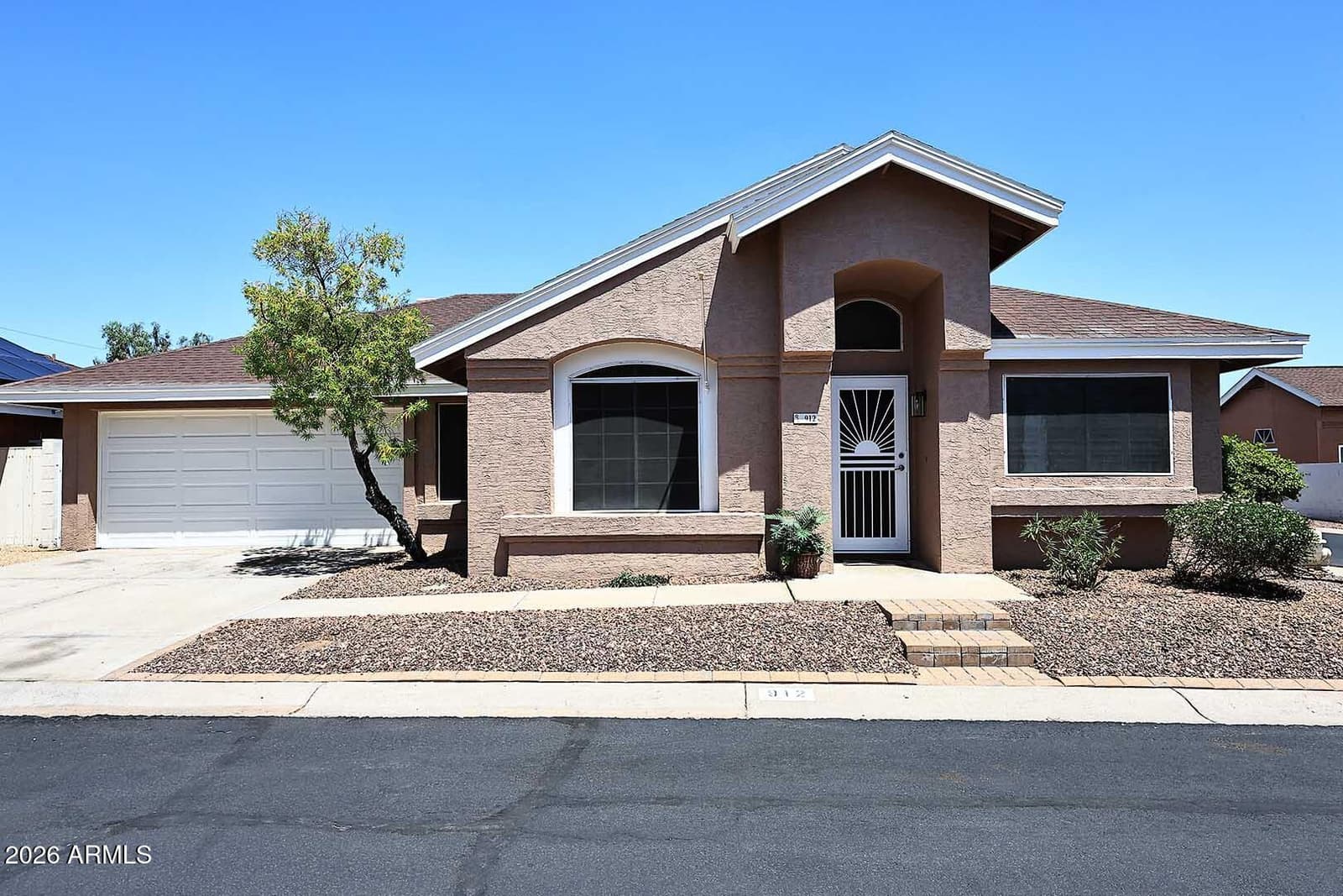 912 E Annette Drive, Phoenix, AZ 85022 — photo 1 of 32