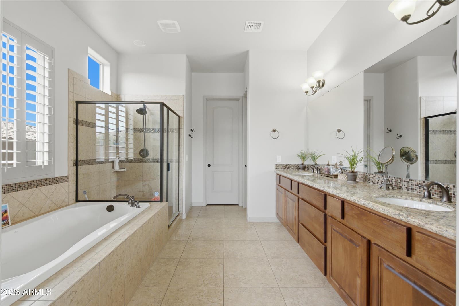 9108 S 15TH Way, Phoenix, AZ 85042 — photo 20 of 44