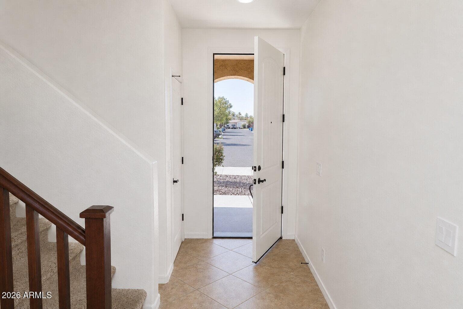 1131 E BINNER Drive, Chandler, AZ 85225 — photo 4 of 40