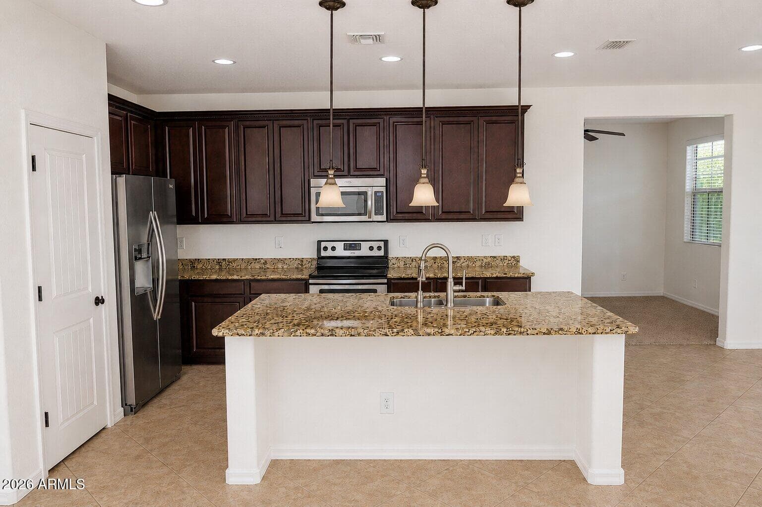 1131 E BINNER Drive, Chandler, AZ 85225 — photo 7 of 40