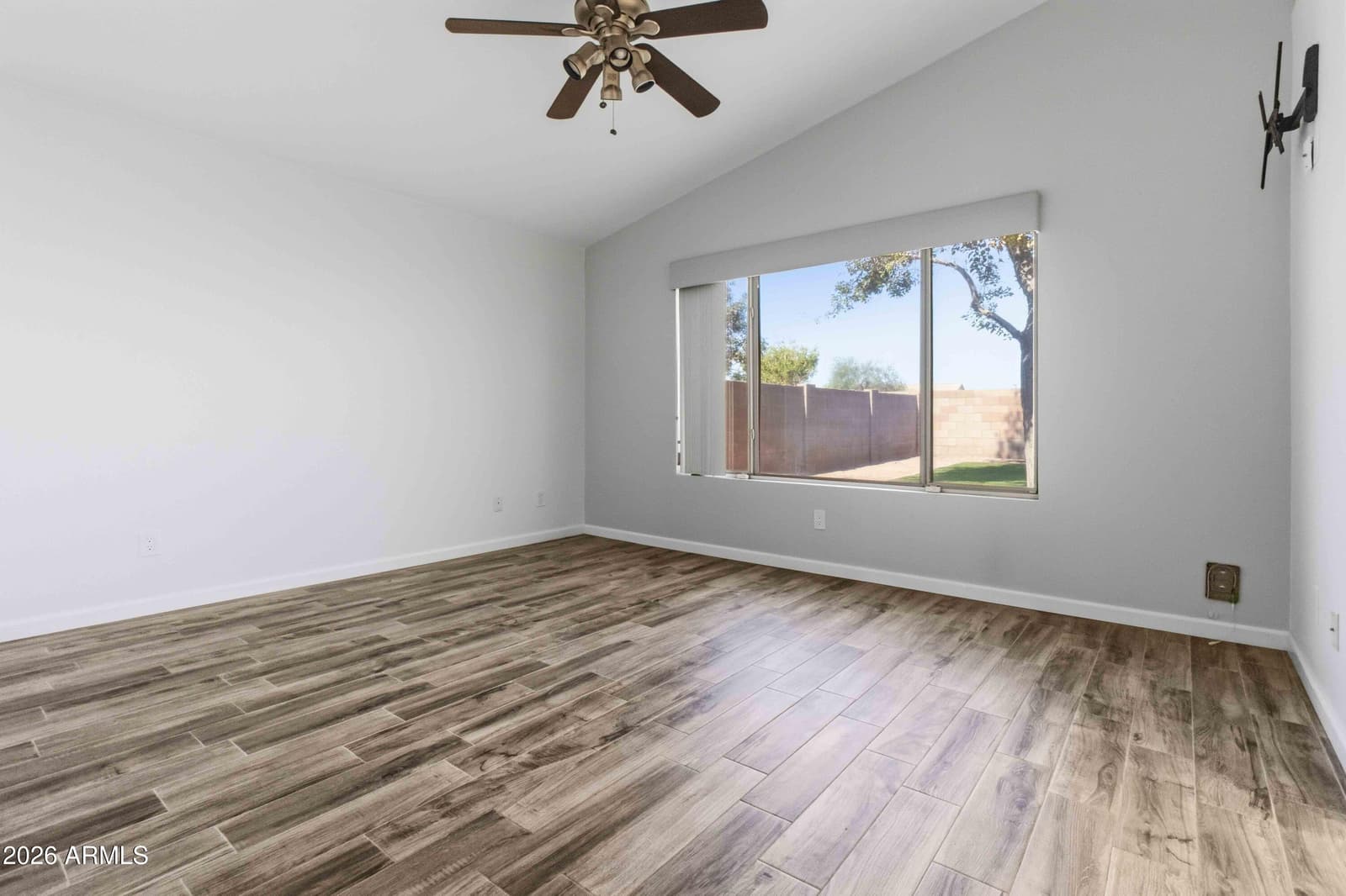1334 S HERITAGE Drive, Gilbert, AZ 85296 — photo 12 of 27