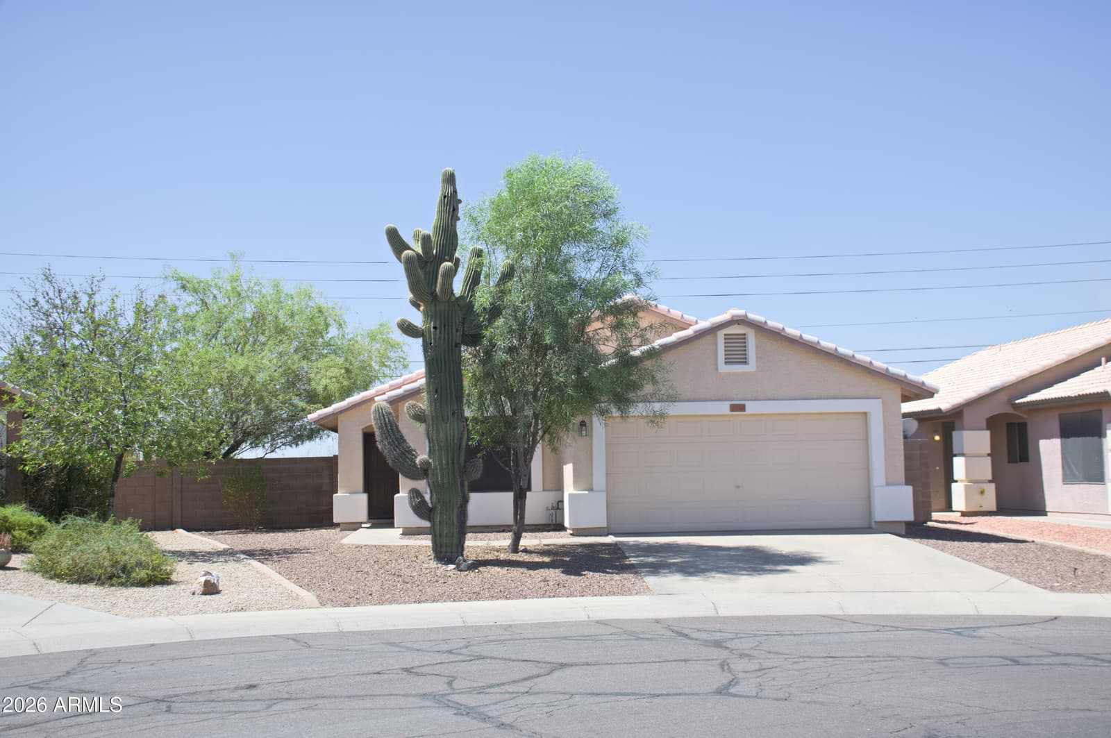 2337 E 39TH Avenue, Apache Junction, AZ 85119 — photo 2 of 35