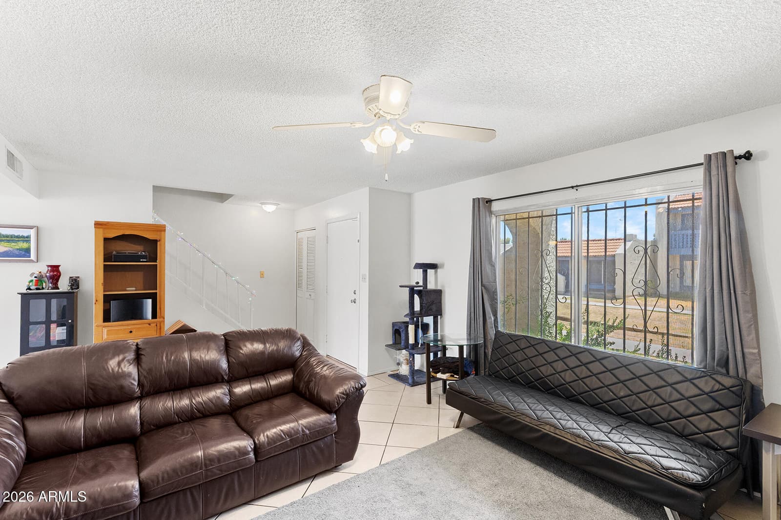 5409 W ECHO Lane, Glendale, AZ 85302 — photo 3 of 24