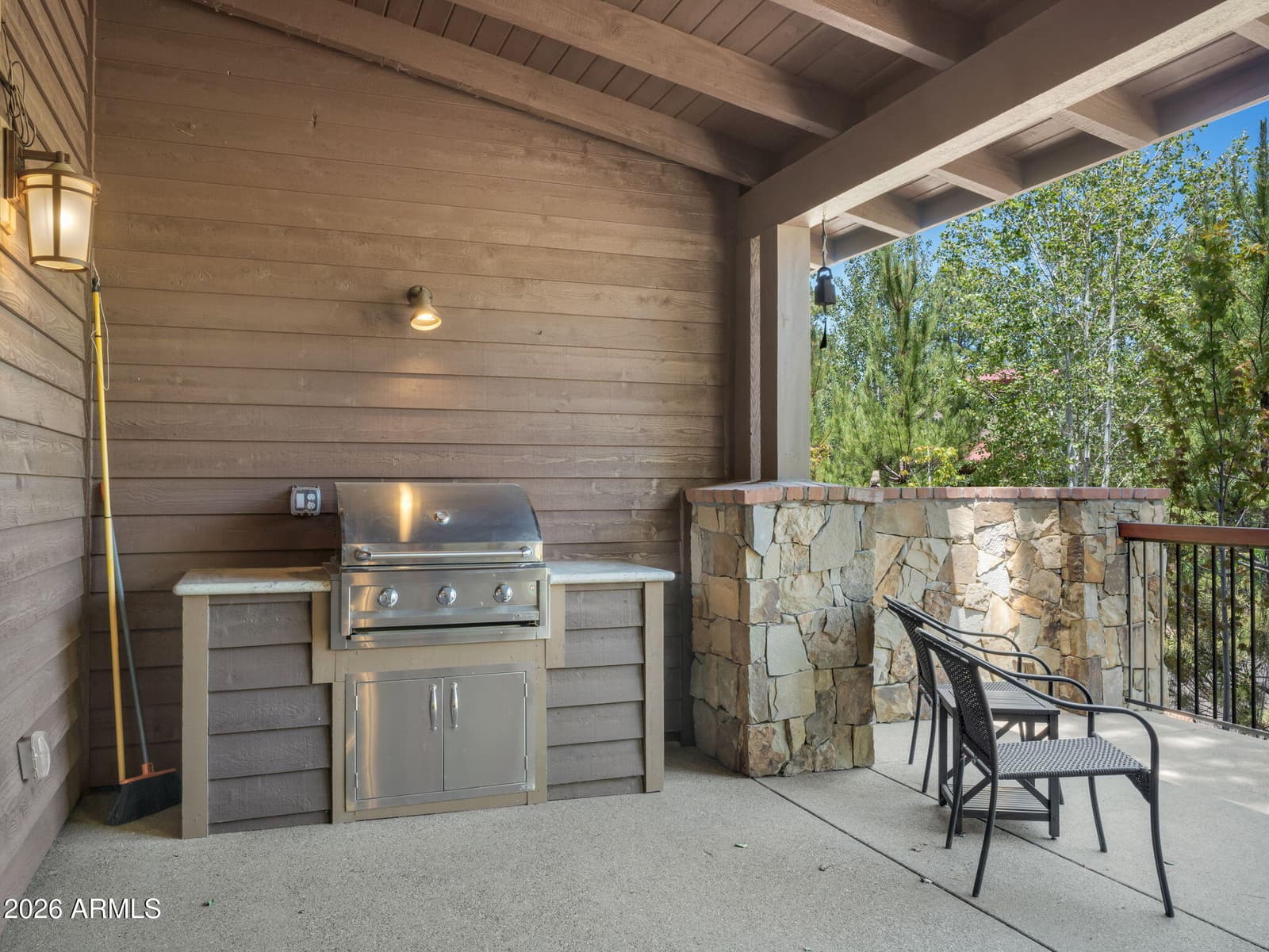 1531 E Castle Hills Drive, Flagstaff, AZ 86005 — photo 35 of 43