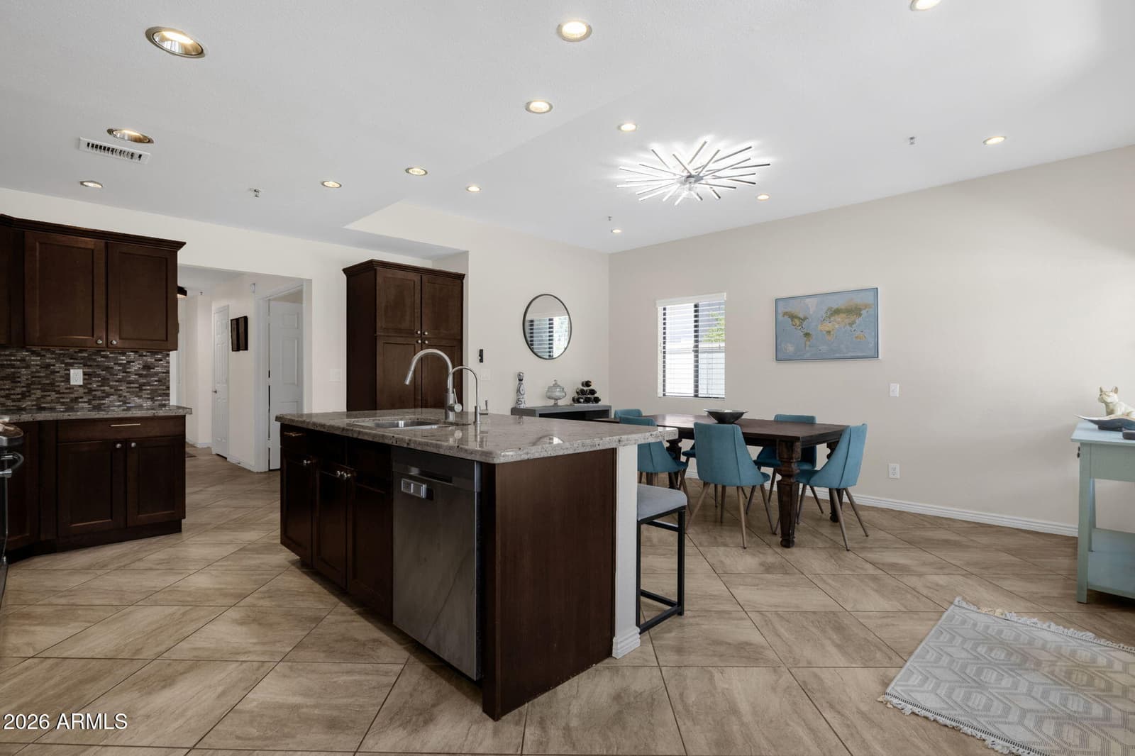 10367 E DAVENPORT Drive, Scottsdale, AZ 85260 — photo 12 of 51