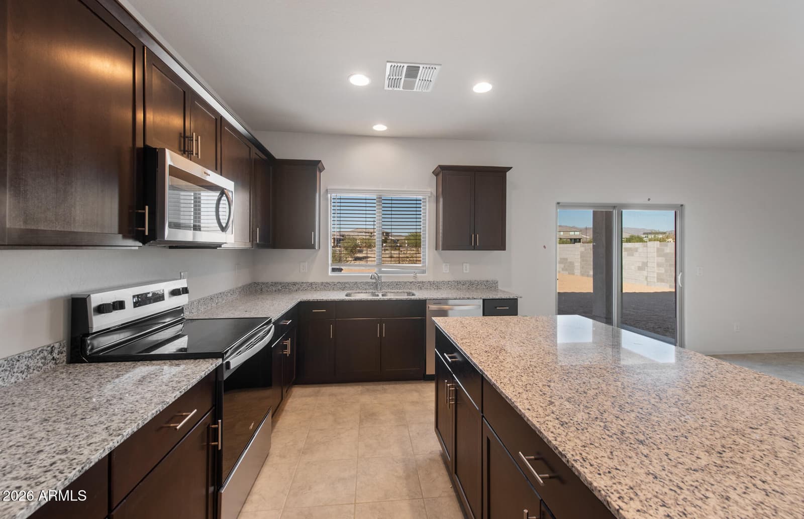 42935 W PALO NUEZ Street, Maricopa, AZ 85138 — photo 5 of 21