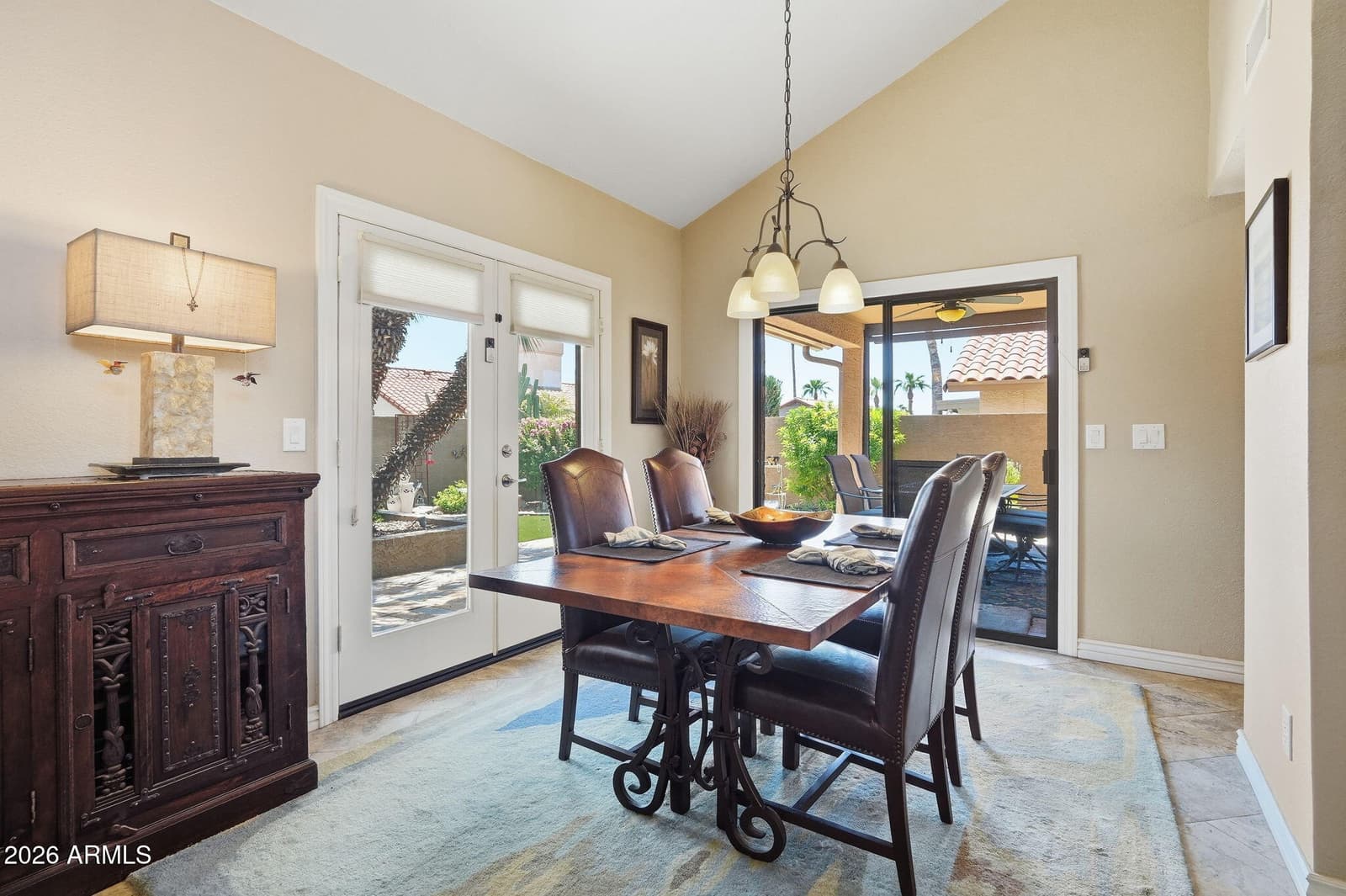 10565 E SAN SALVADOR Drive, Scottsdale, AZ 85258 — photo 11 of 46