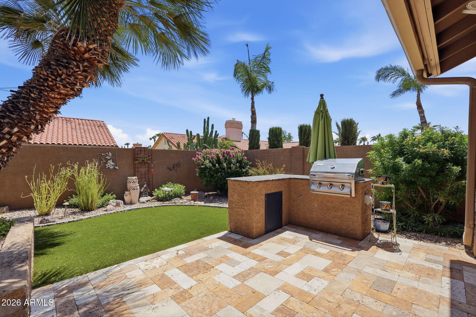 10565 E SAN SALVADOR Drive, Scottsdale, AZ 85258 — photo 33 of 46