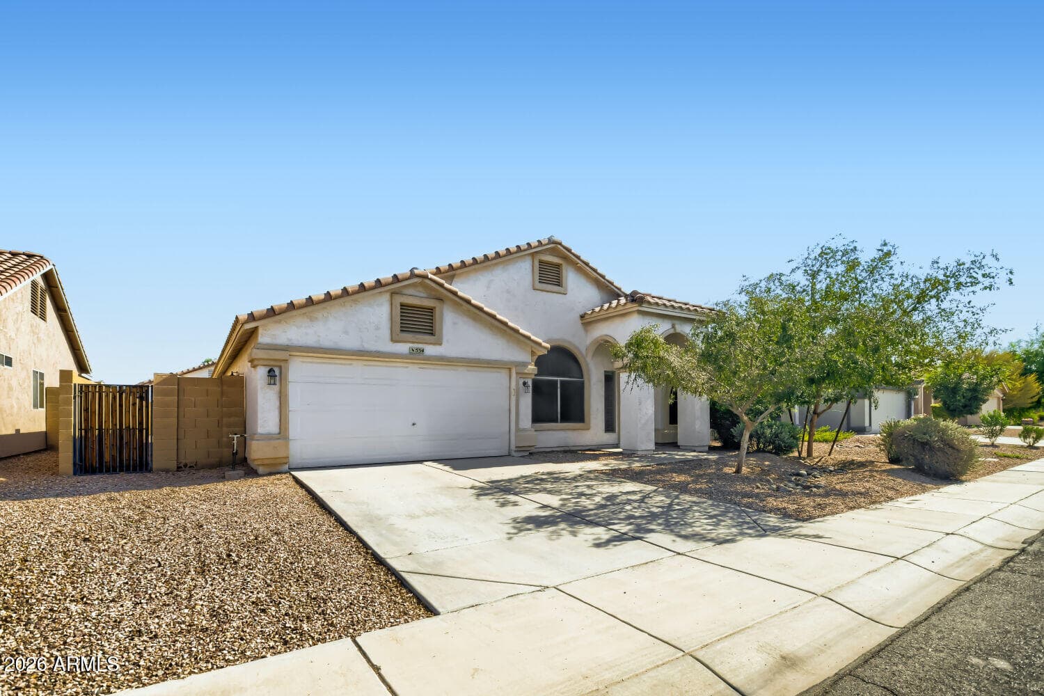 534 E IRONWOOD Drive, Chandler, AZ 85225 — photo 1 of 27