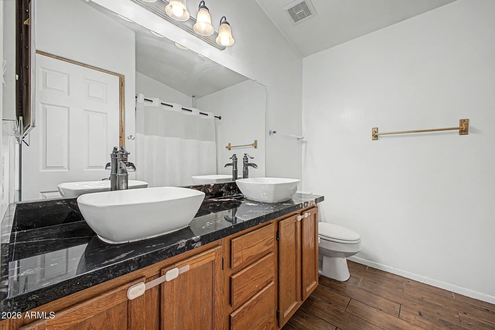 3933 W SAGUARO PARK Lane, Glendale, AZ 85310 — photo 24 of 37