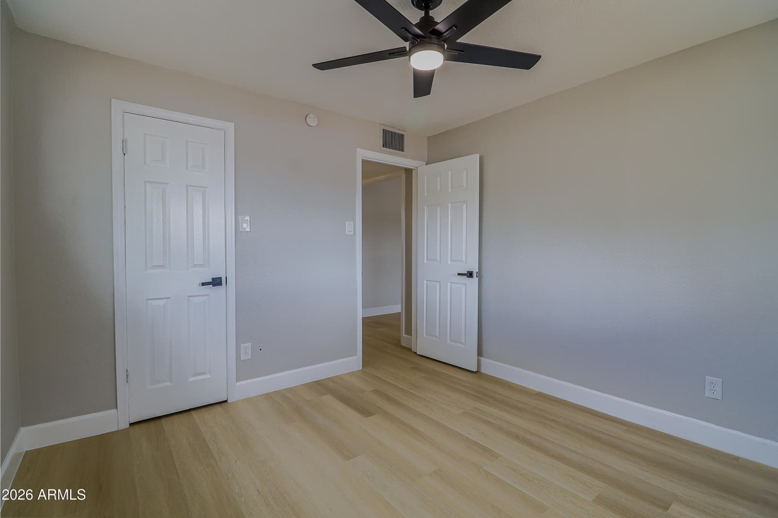 2936 W HIGHLAND Avenue, Phoenix, AZ 85017 — photo 15 of 21