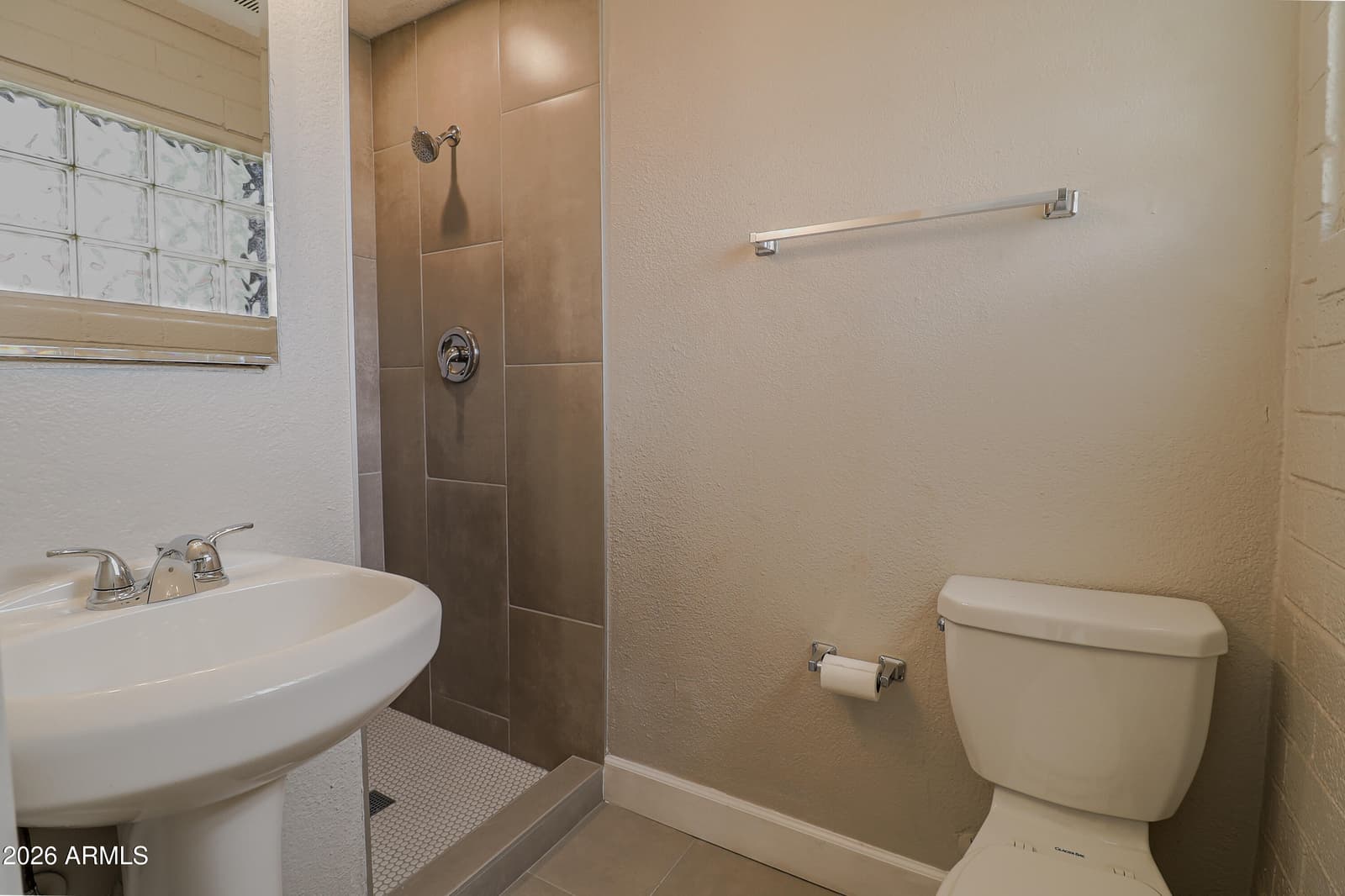 2936 W HIGHLAND Avenue, Phoenix, AZ 85017 — photo 19 of 21