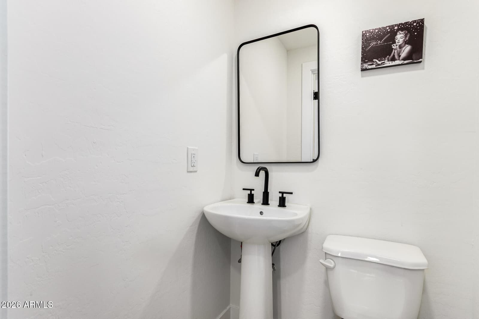 3034 N 39TH Street 12, Phoenix, AZ 85018 — photo 8 of 18