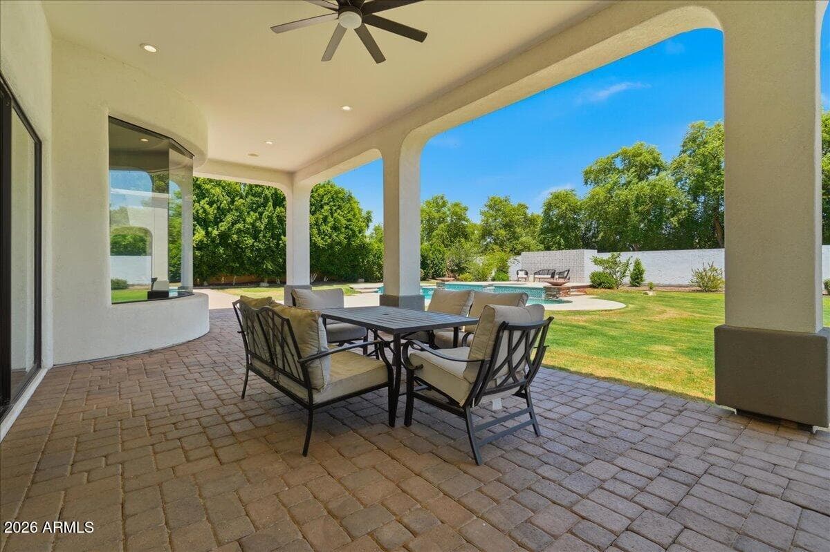 5827 S MARIN Court, Gilbert, AZ 85298 — photo 10 of 103
