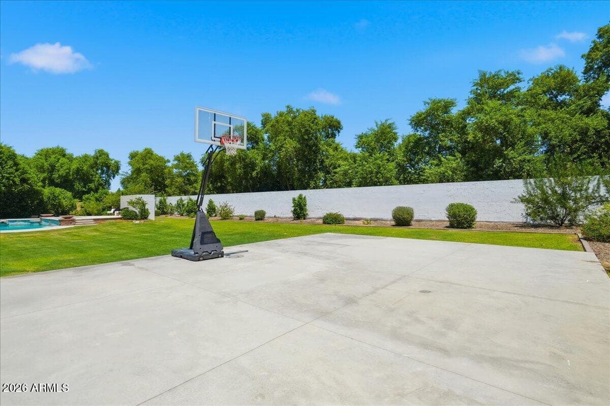 5827 S MARIN Court, Gilbert, AZ 85298 — photo 26 of 103