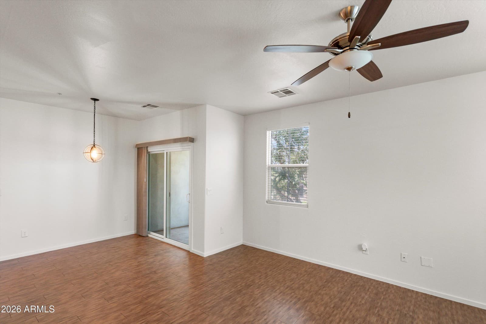 2304 E HIDALGO Avenue, Phoenix, AZ 85040 — photo 10 of 35