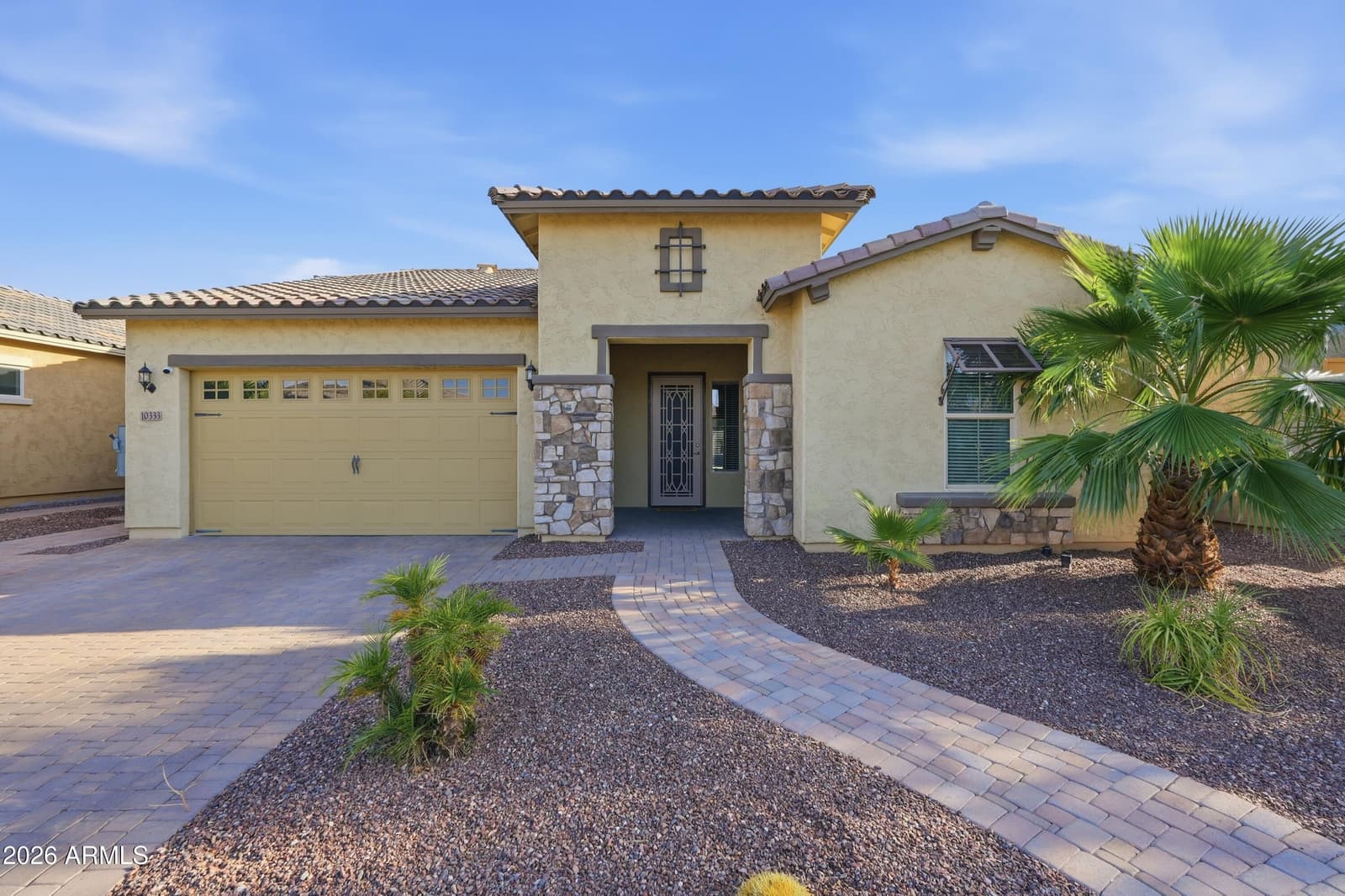 10333 W BUCKHORN Trail, Peoria, AZ 85383 — photo 15 of 114