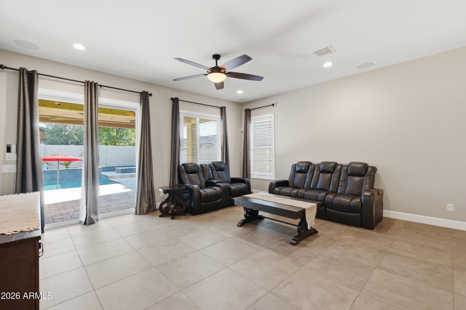 10333 W BUCKHORN Trail, Peoria, AZ 85383 — photo 40 of 114