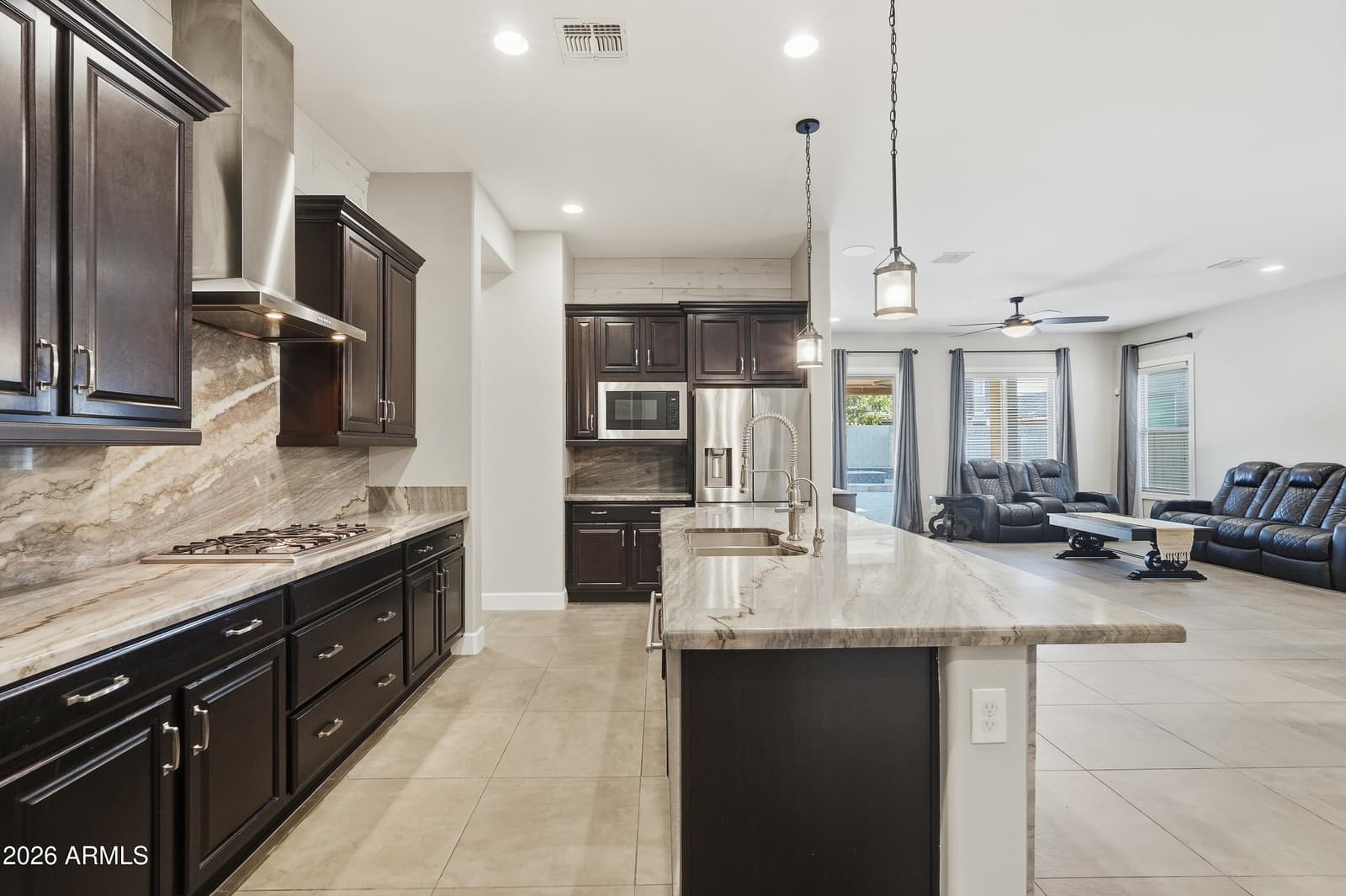 10333 W BUCKHORN Trail, Peoria, AZ 85383 — photo 27 of 114