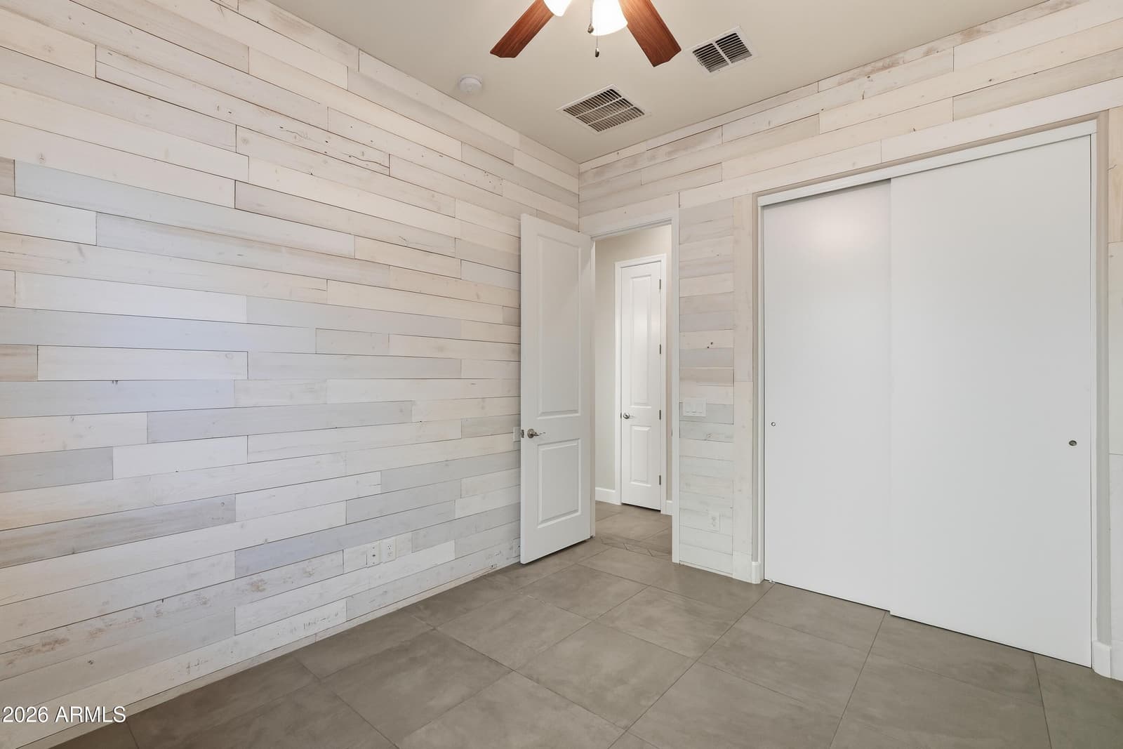 10333 W BUCKHORN Trail, Peoria, AZ 85383 — photo 49 of 114