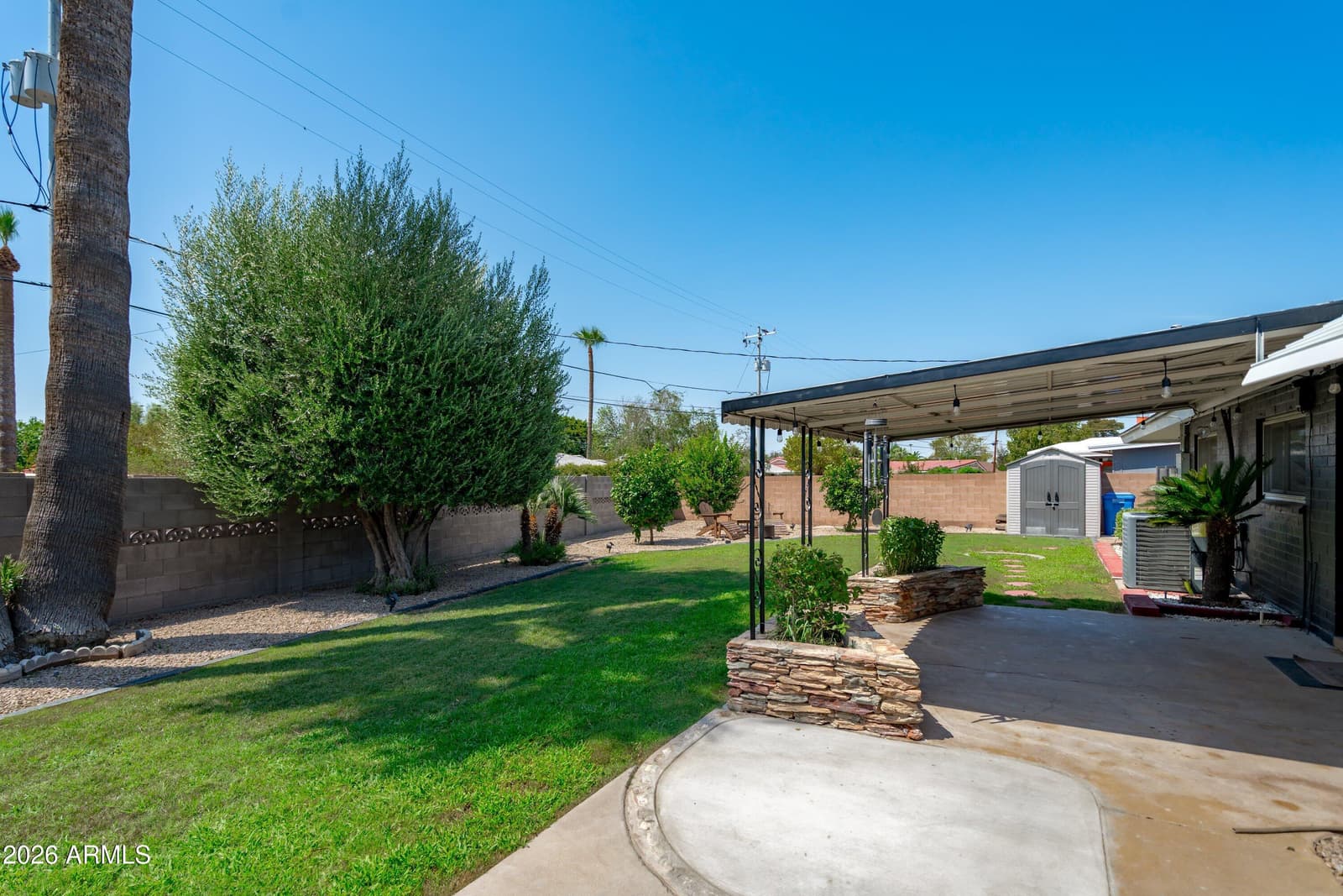 2051 W WINDSOR Avenue, Phoenix, AZ 85009 — photo 38 of 45