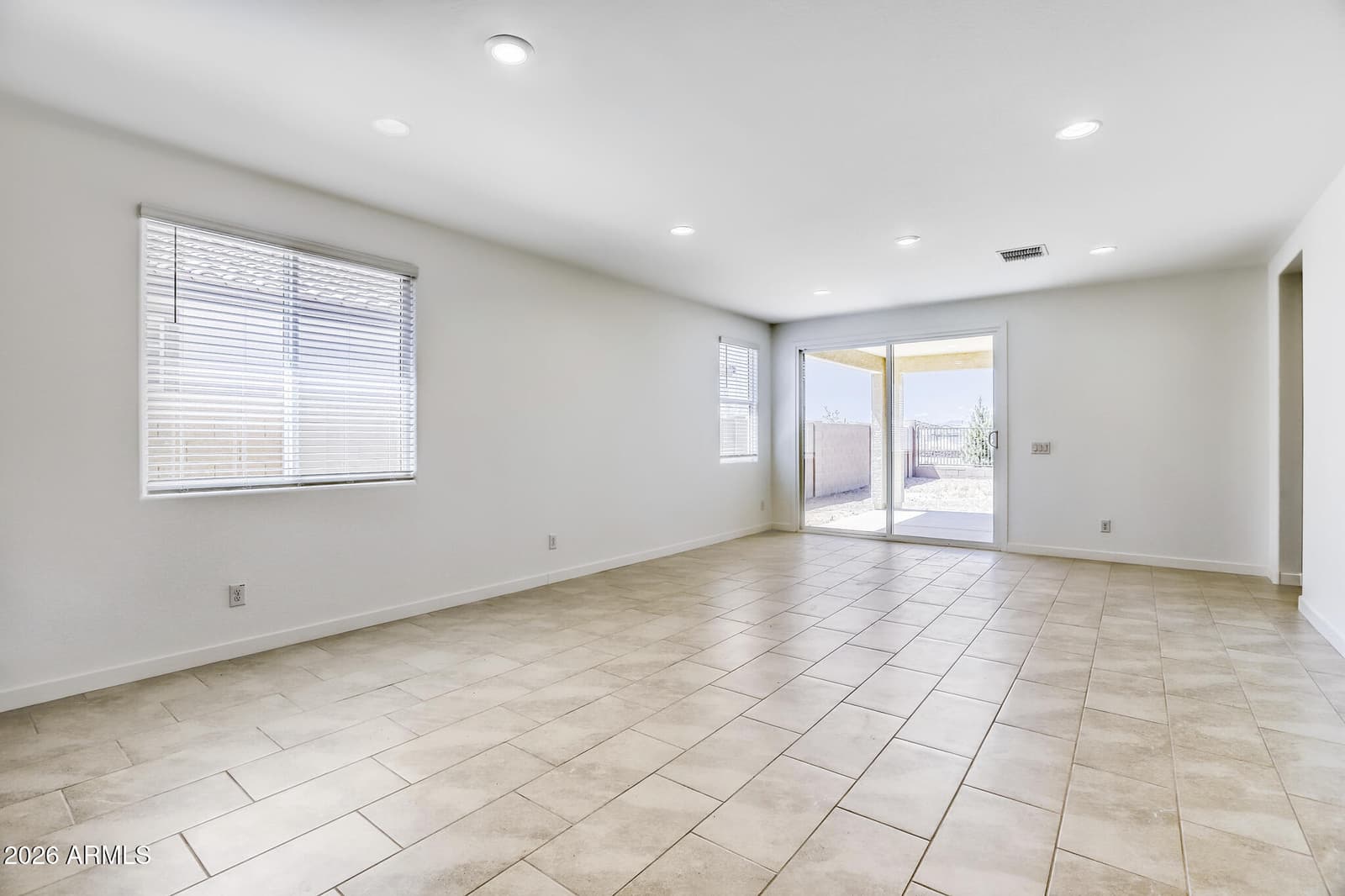 25993 N 171ST Drive, Surprise, AZ 85387 — photo 6 of 12
