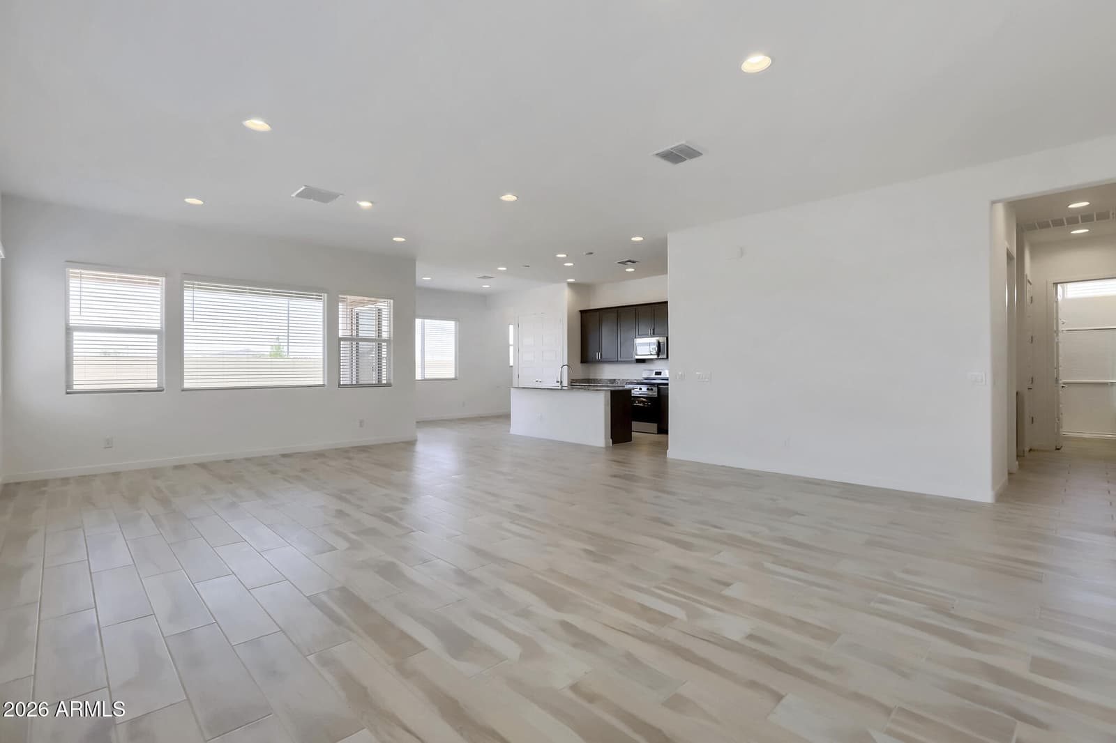25505 N 167TH Lane, Surprise, AZ 85387 — photo 8 of 12